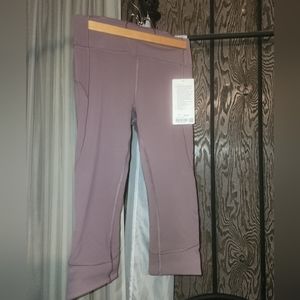Lululemon In Movement Crop Sz 8